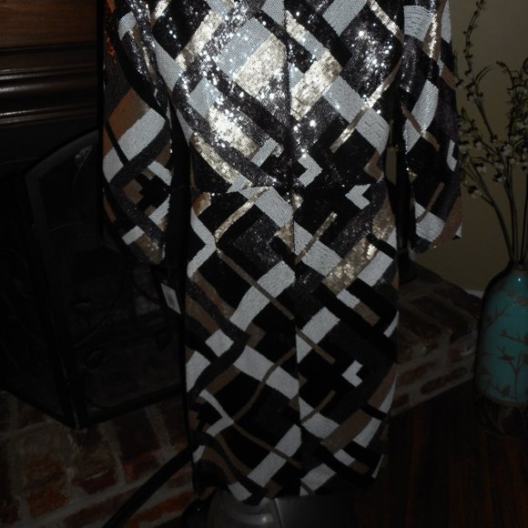 NWT Marina full sequins dress, 4 - Picture 8 of 8